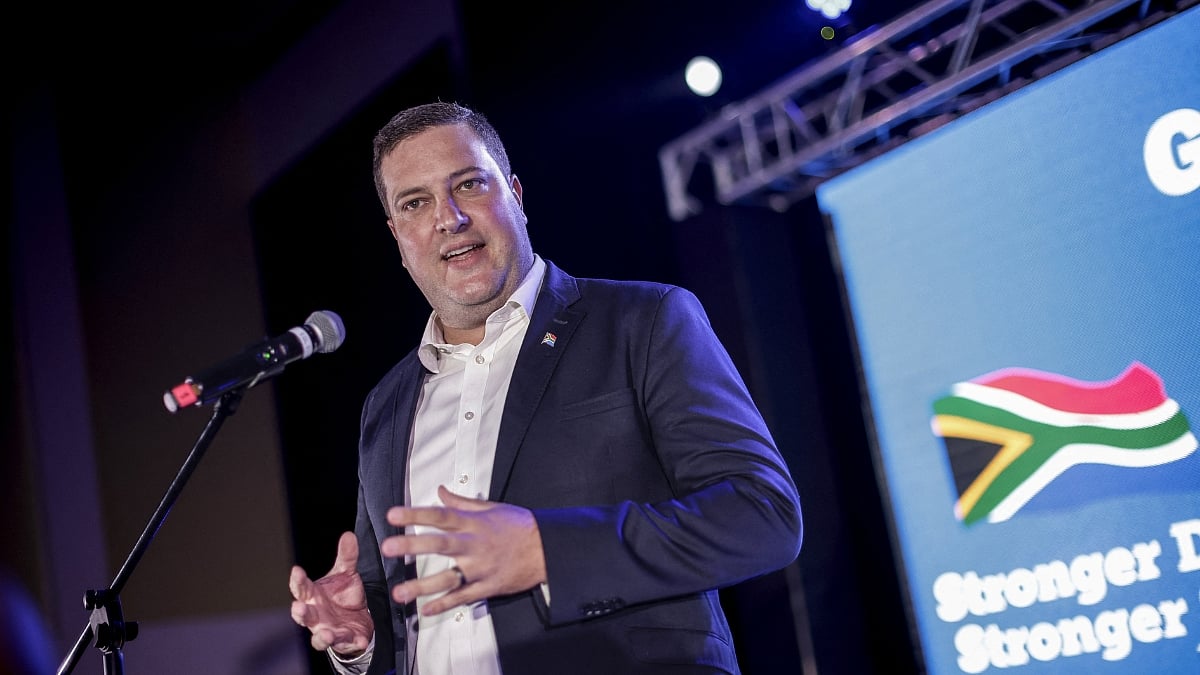 Geordin Hill-Lewis promises affordable housing push as Cape Town reelection campaign kicks off
