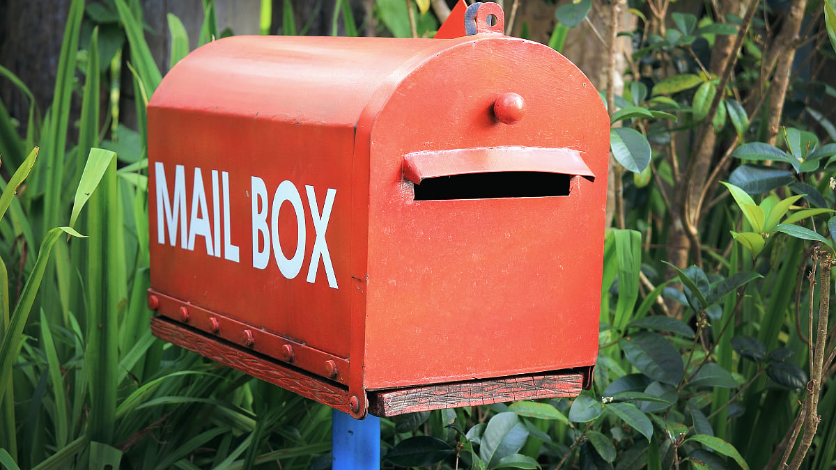 Mailbox: Could SAPS’ secure radio rollout hold more untold secrets?